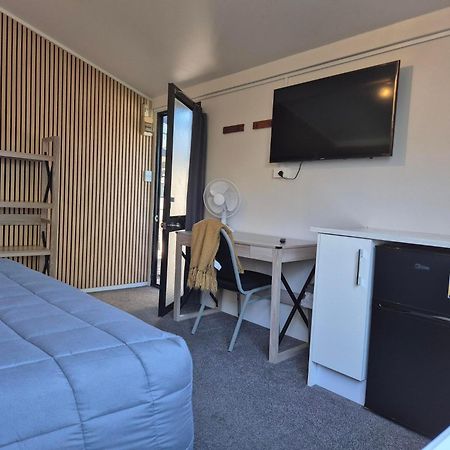 Tidewater Accommodation Coromandel Екстер'єр фото