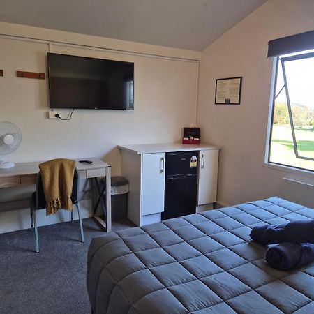 Tidewater Accommodation Coromandel Екстер'єр фото