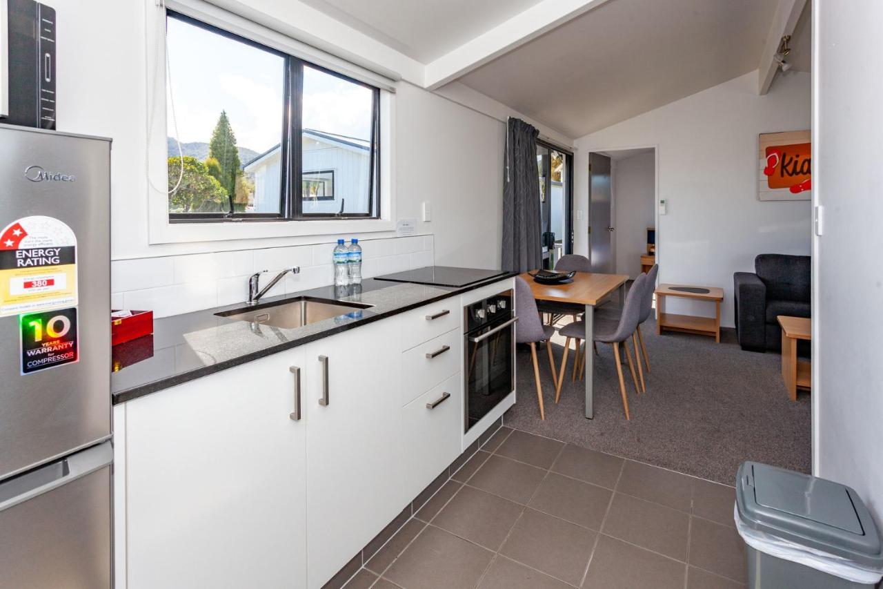 Tidewater Accommodation Coromandel Екстер'єр фото