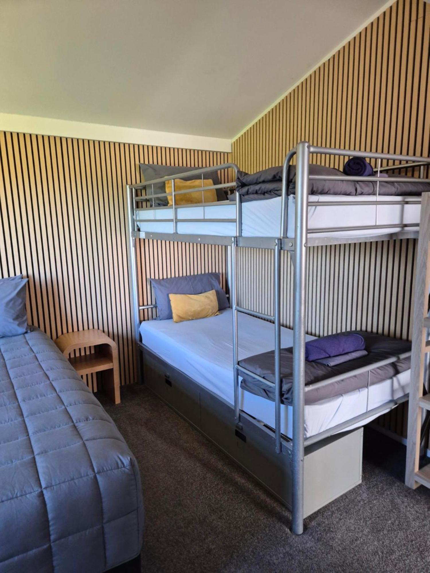 Tidewater Accommodation Coromandel Екстер'єр фото